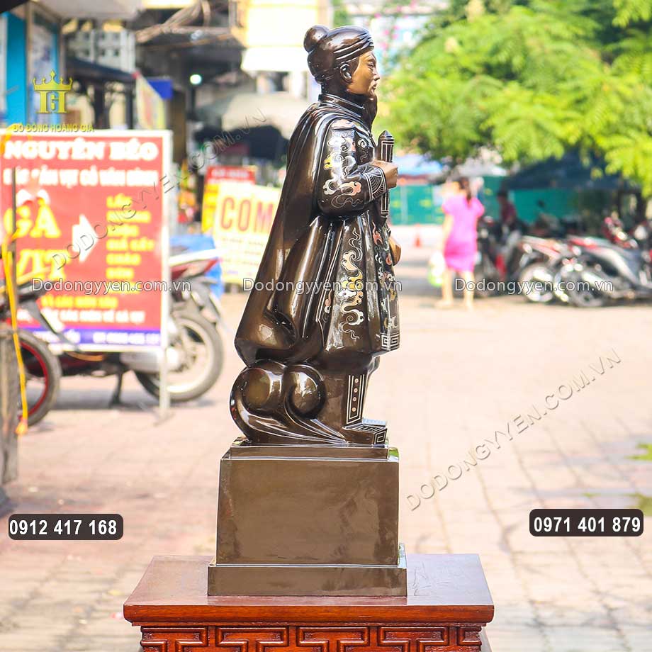 H&igrave;nh ảnh nh&igrave;n nghi&ecirc;ng của vật phẩm